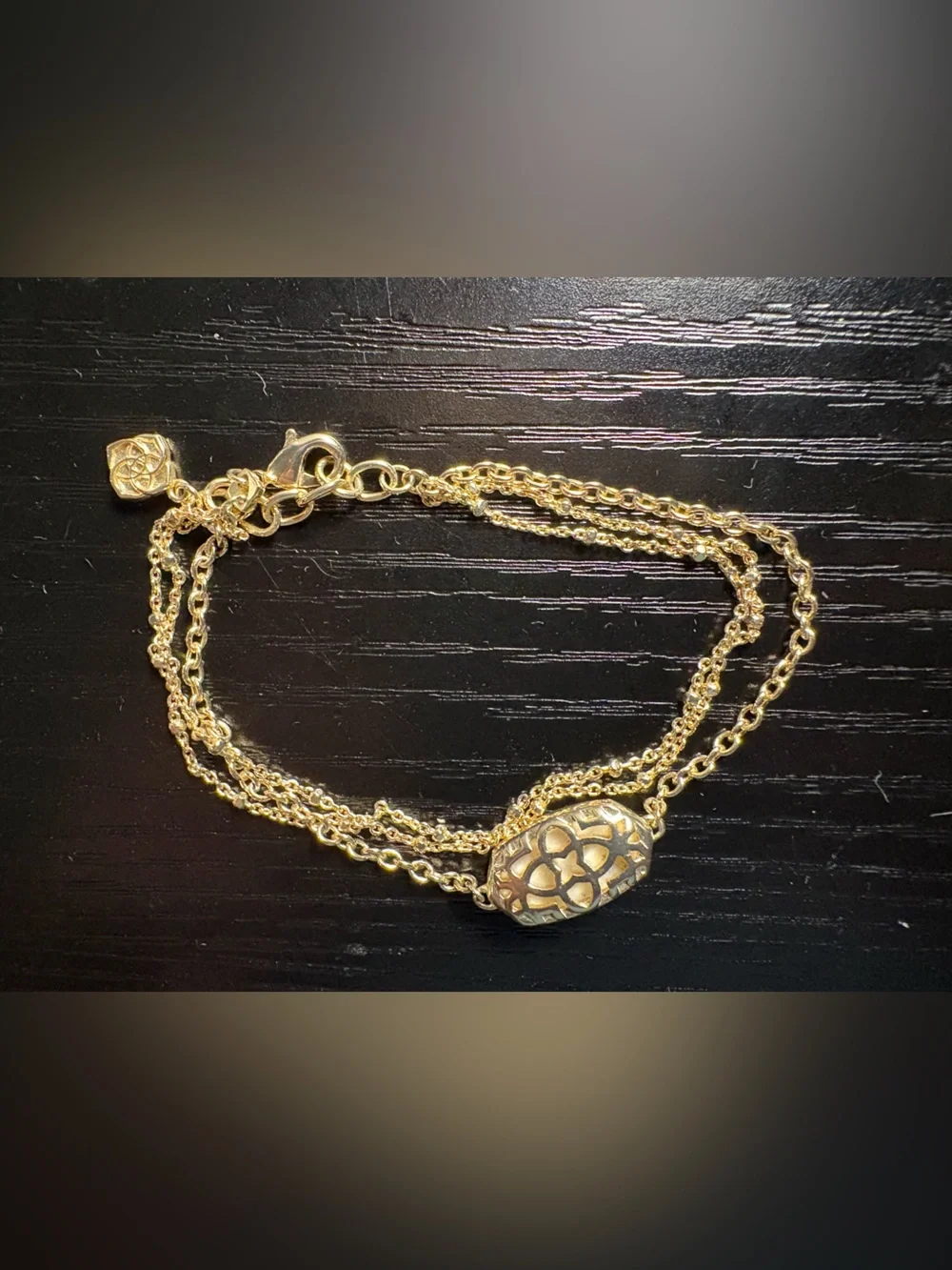 Kendra Scott Elaina Gold Multi Strand Chain Oval Bracelet Mother of Pearl